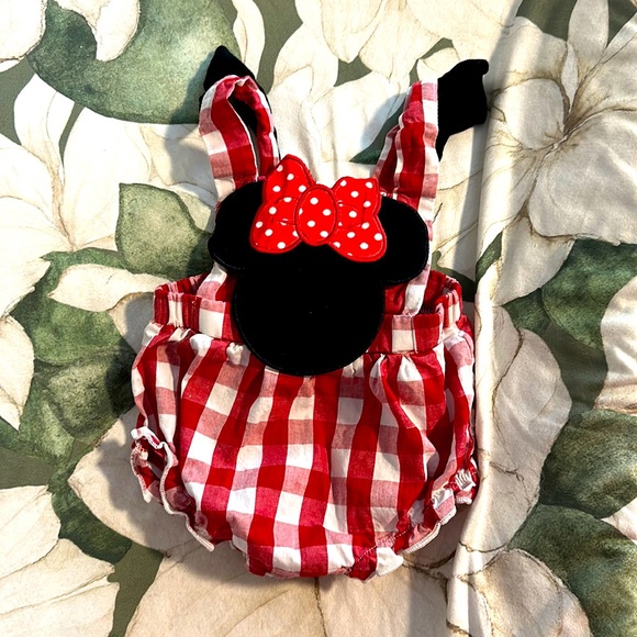 Other - Minnie Mouse 6 month Bubble